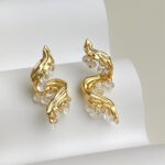 Flash! Original thick plated 18k real gold fringed zircon earrings, light luxury and high-end temperament silver needle earrings - Image 2