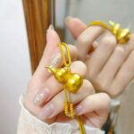 Ancient method sand gold tassel gourd pendant solid gourd necklace Fu Lu Sheng Cai braided rope sweater chain woman - Image 2