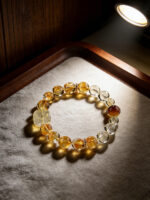 Vintage Art Style Oil Painting Frame Designed Earrings for Daily Commute - Image 3