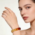 Vintage Light Luxury Gradient Natural Amber Rainbow Bracelet - Image 2