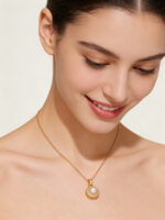 Women's Vintage Luxury Pearl and Zircon Necklace for Daily and Evening Wear Gold Inlaid Alloy - Image 2